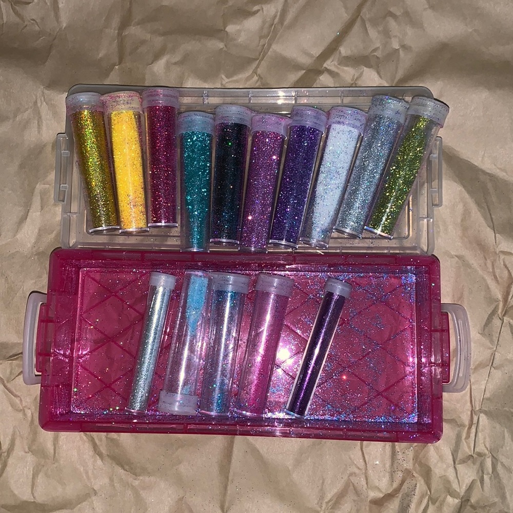 Glitters